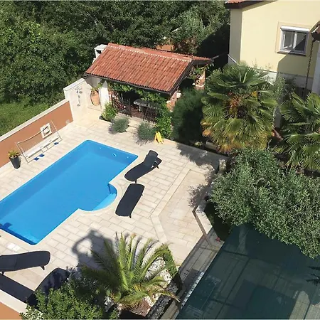 Διαμέρισμα 80 With Outdoor Swimmingpool *